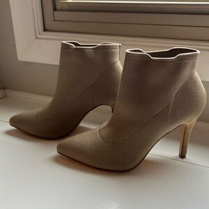 Taupe fabric heel booties Sz. 8.5 wide